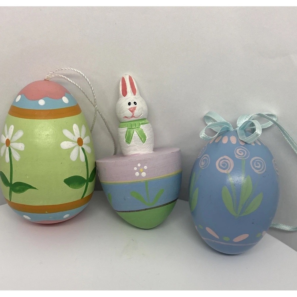 Mixed Lot‎ Of 3 Wooden Easter Decorations Painted Eggs Bunny Spinning Top